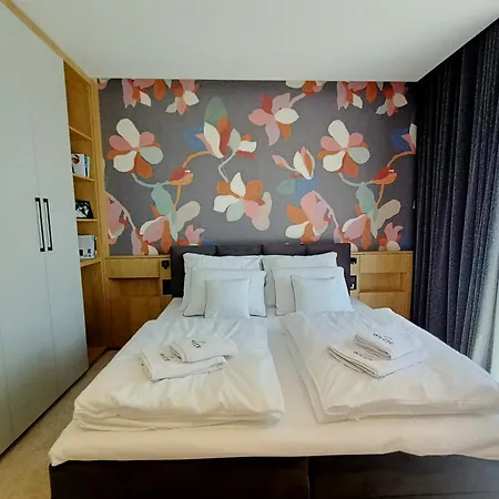 Osada Wilcze - * ايستينبا