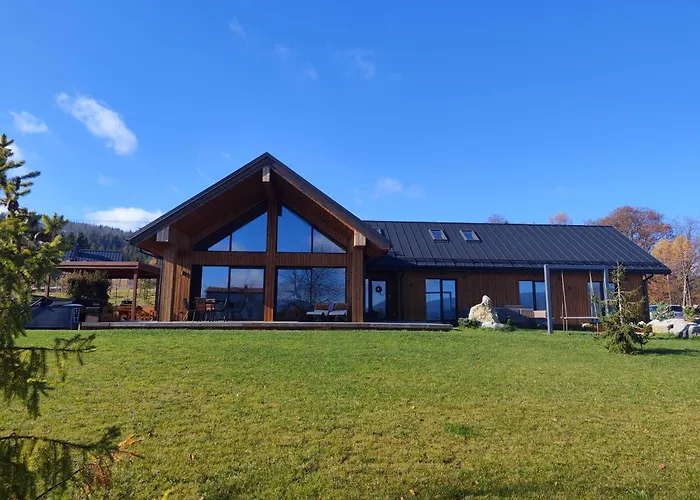 Osada Wilcze - Prázdninový dům *